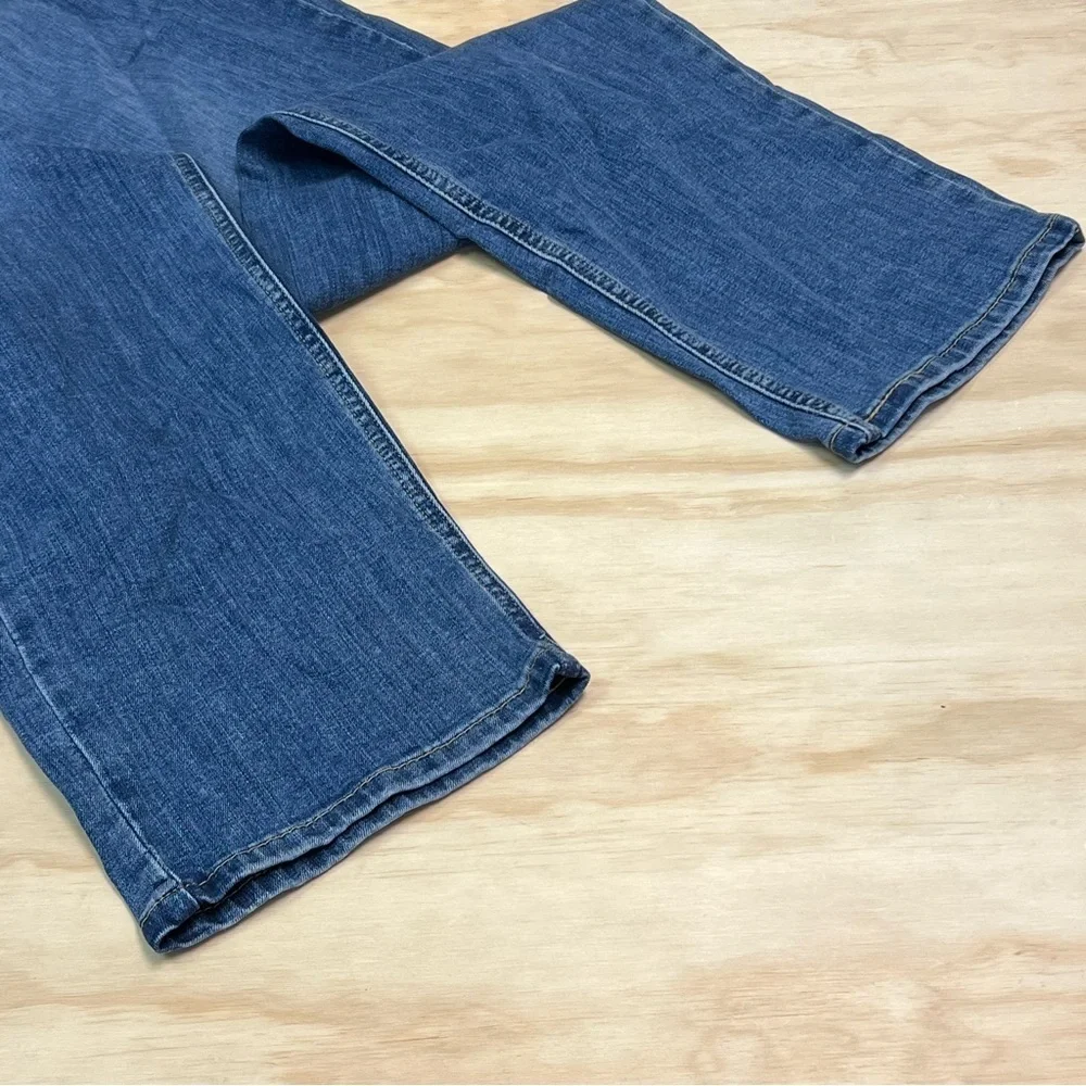 Levi’s 541 Athletic Taper Denim Jeans Size 42 x 36